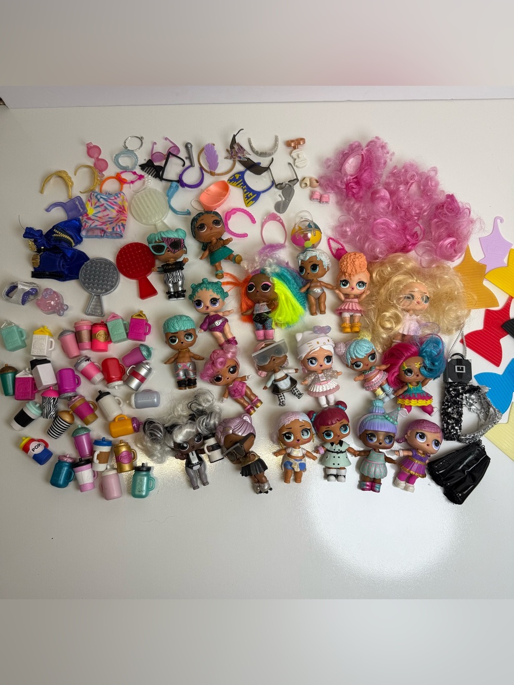 Mixed LOT LOL SURPRISE Dolls Clothes Shoes Accessories Bottles Mini Toys Bundle